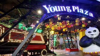 γYOUNGPLAZA